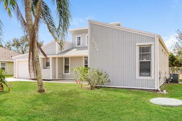 2574 SW MONTERREY LN Port St. Lucie, FL 34953